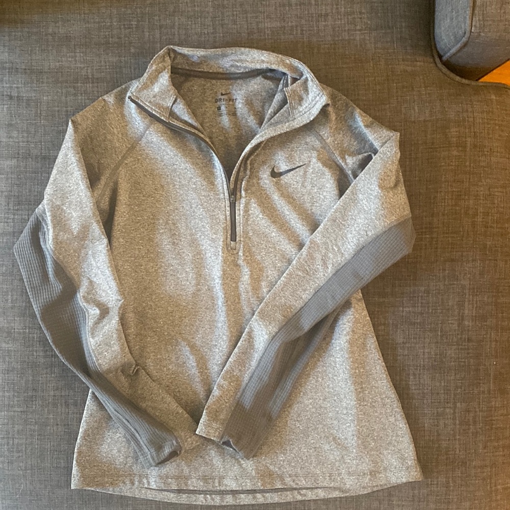 NIKE Performance quarter zip